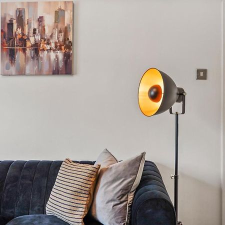 Stylish Maisonette Near The Heath With Free Parking & Wi-Fi Maidstone Exterior photo